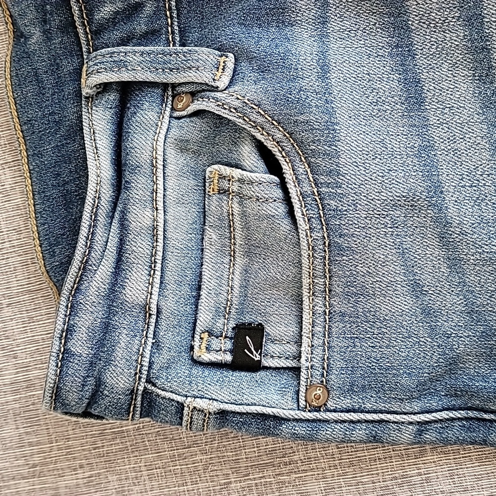 KanCan Jeans Distressed Fray Hem Ankle Size 13/30 Blue 144635 - Picture 7 of 11